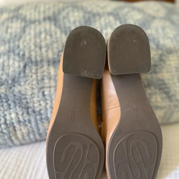 Gentle Souls Tan Loafers for Women - Picture 3 of 6